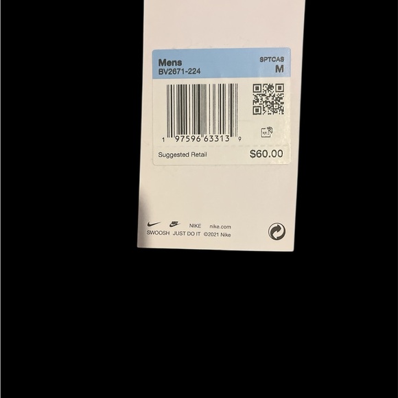 Nike Men's Brown Chinos - Picture 5 of 5